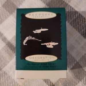Hallmark Keepsake Miniature Ornament Star Trek - Ships of Star Trek Vintage
